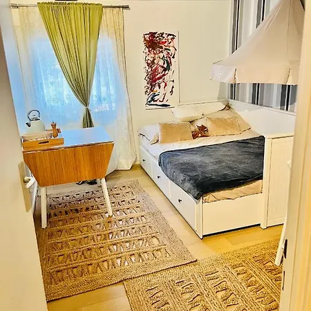 Private Rooms In A Tiny Home 4 Min Drive To Airport Cdg ,1 Private Bathroom Ideal For Families And Friends Roissy-en-France Exterior foto
